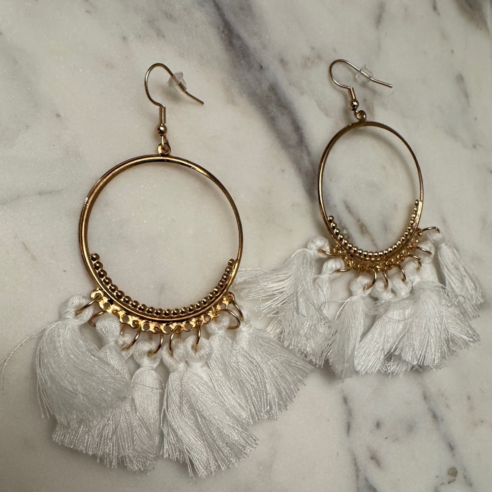 NWOT Gold and White Tassel Hoop Earrings - Picture 2 of 2